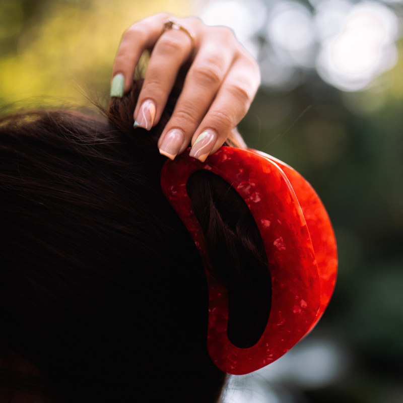 Hair Clip – Crystal Strawberry