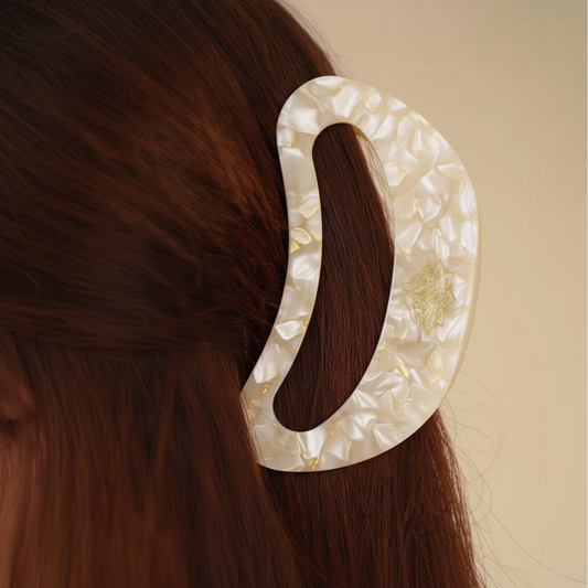 Hair Clip – Pearly Glow